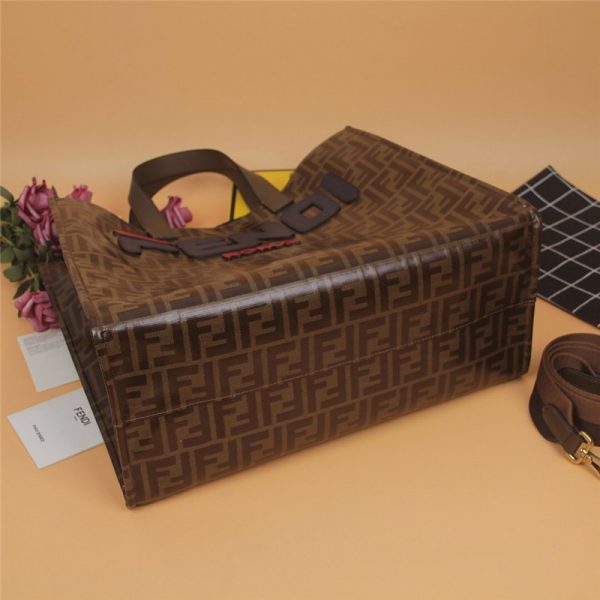 Fendi Mania shopping bag - Image 4