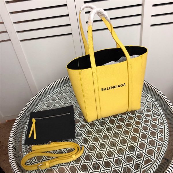 balenciaga tote bag small everyday replica bags - Image 9