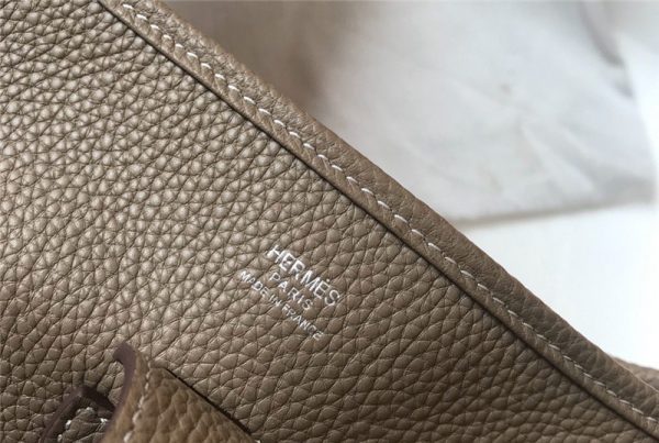 HERMES Evelyne 28 Women Bag Gray - Image 5