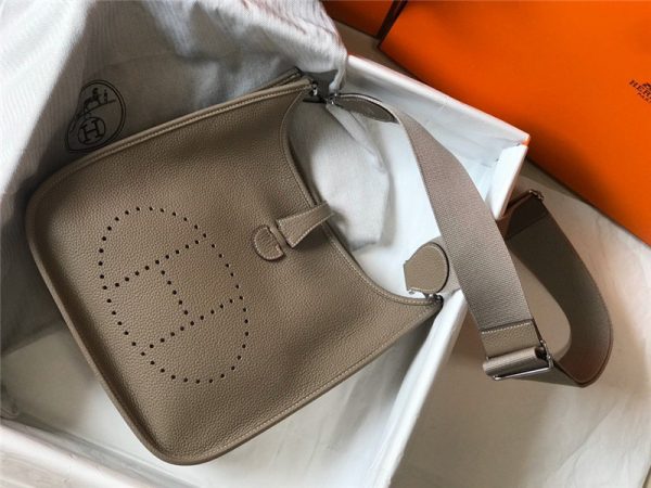 HERMES Evelyne 28 Women Bag Gray - Image 8