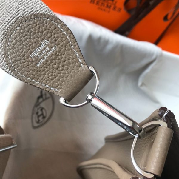 HERMES Evelyne 28 Women Bag Gray - Image 9