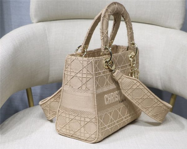 Lady Dior embroidery bag - Image 7