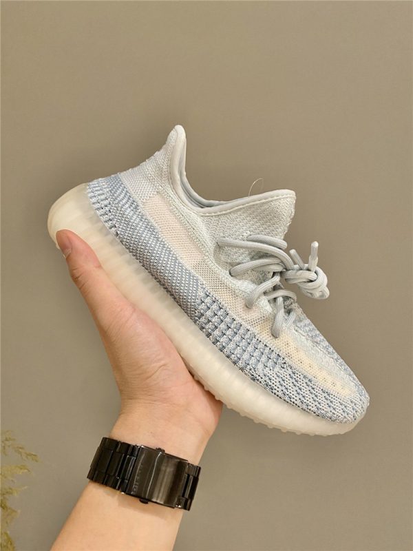adidas Yeezy Boost 350 V2 Cloud Light blue - Image 3