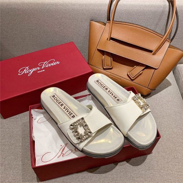 Roger vivier slippers