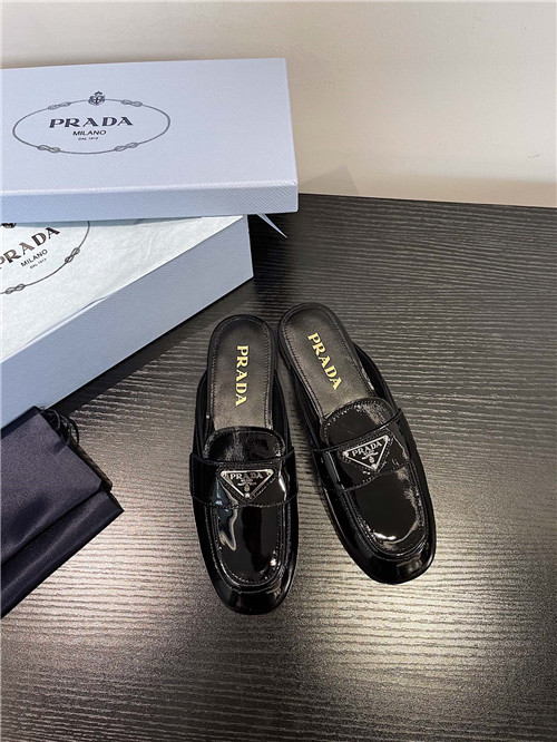 prada slippers women
